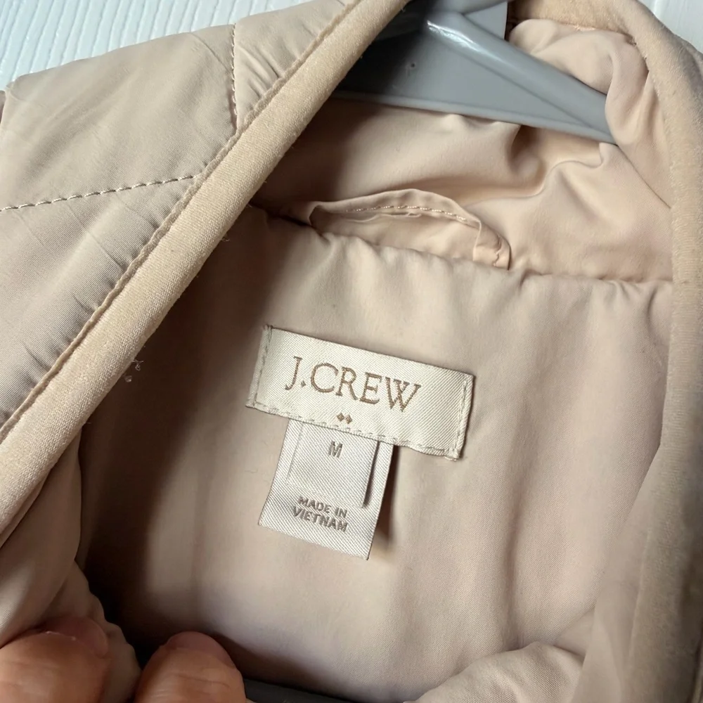 J CREW Quilted Cream Women's Jacket — make an offer! - Picture 4 of 8